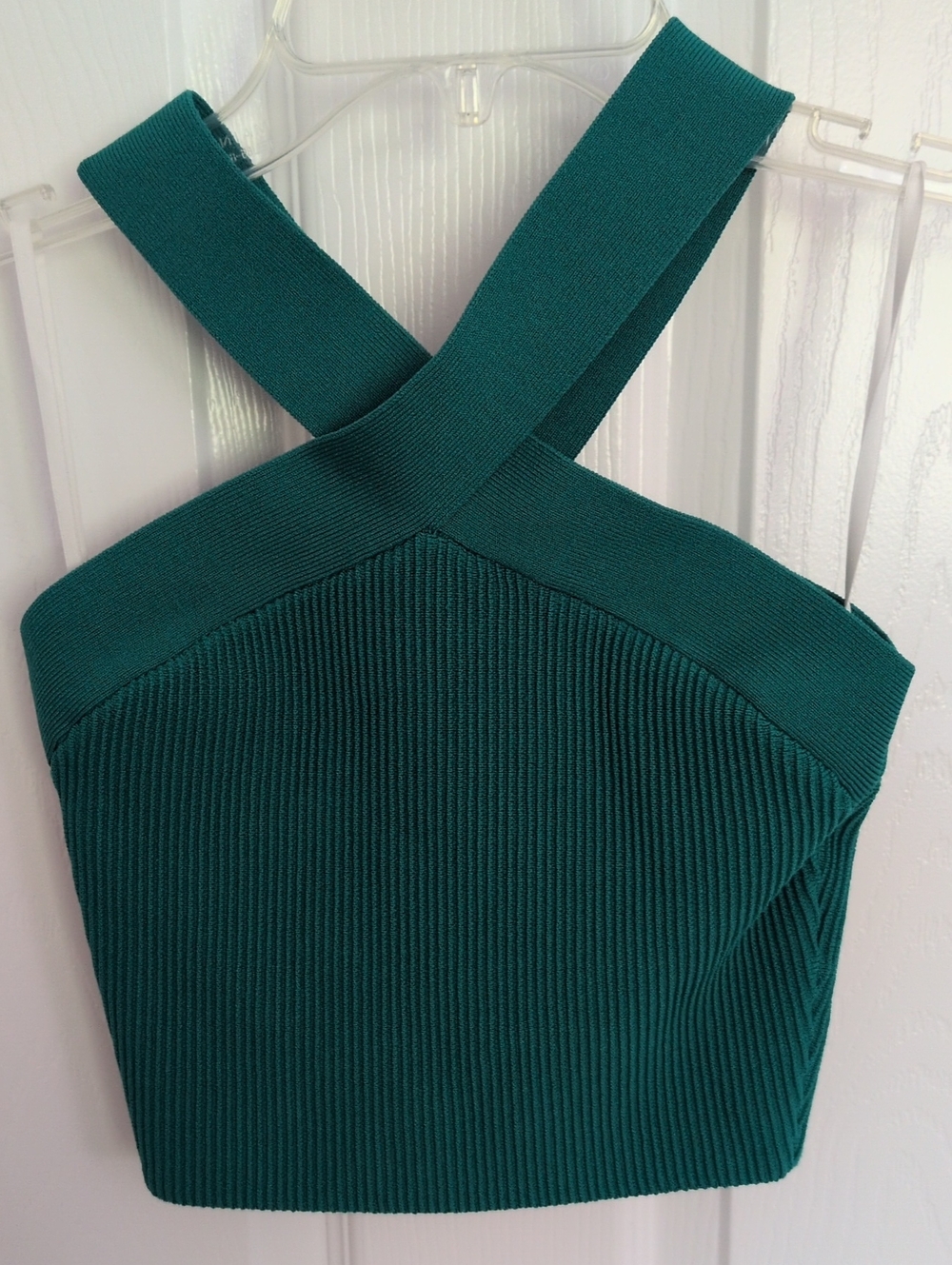 Aritzia Babaton Sculpt Knit Criss Cross Cropped Tank - S